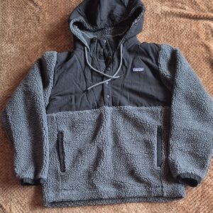 Patagonia Black and Gray Retro X Pullover Fleece Jacket